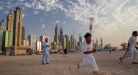 Cricket na ulicach Dubaju.