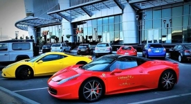 Ferrari czy Lamborghini ? Super prezent Dubaj !