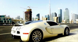 Nowy dzień,  nowy klient... i ... Bugatti Veyron ! Wypożyczalnia aut luksusowych Dubaj !